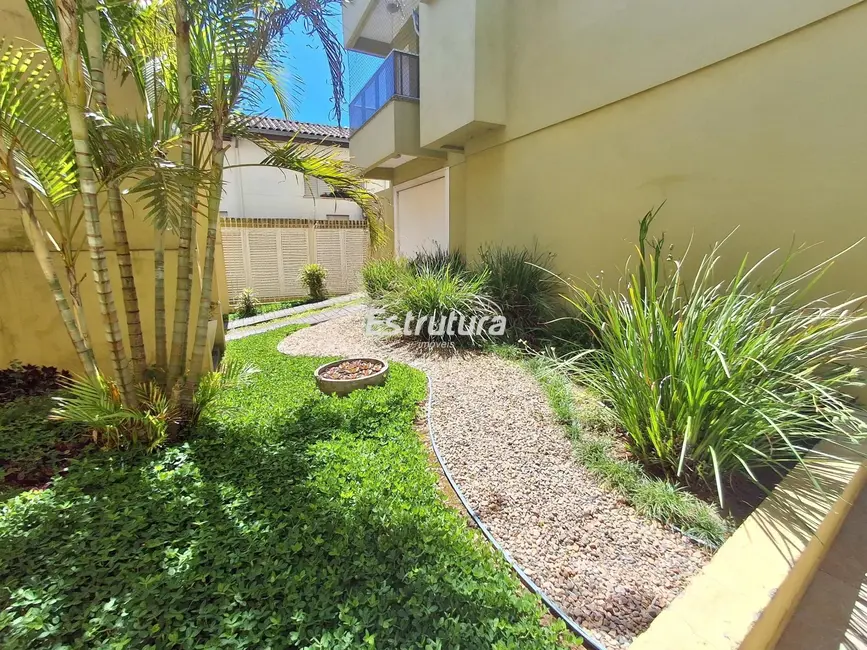 Foto 7 de Apartamento com 1 quarto para alugar, 49m2 em Centro, Santa Maria - RS