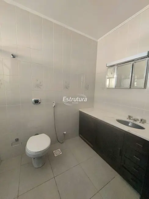 Foto 5 de Casa com 3 quartos à venda, 219m2 em São José, Santa Maria - RS