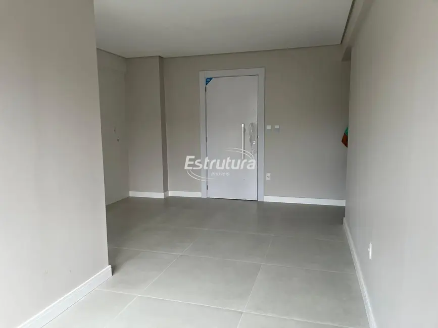 Foto 8 de Apartamento com 2 quartos à venda, 67m2 em Centro, Santa Maria - RS