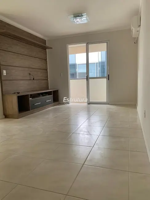 Foto 1 de Apartamento com 2 quartos à venda, 77m2 em Bonfim, Santa Maria - RS