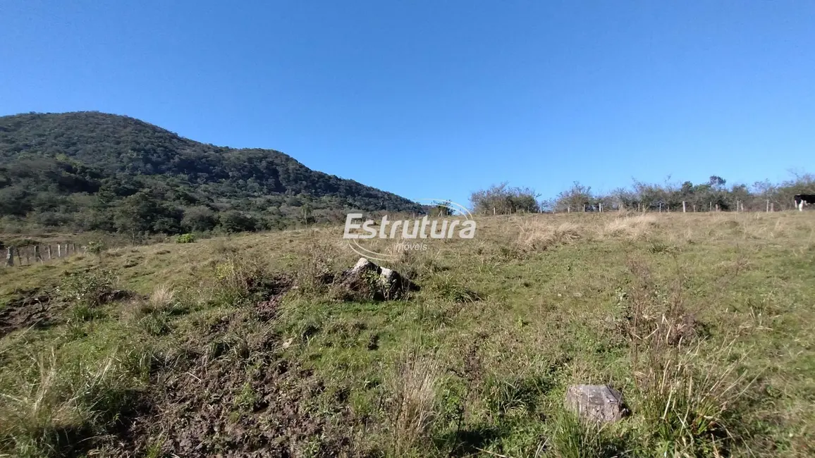 Foto 1 de Chácara à venda, 1560m2 em Silveira Martins - RS