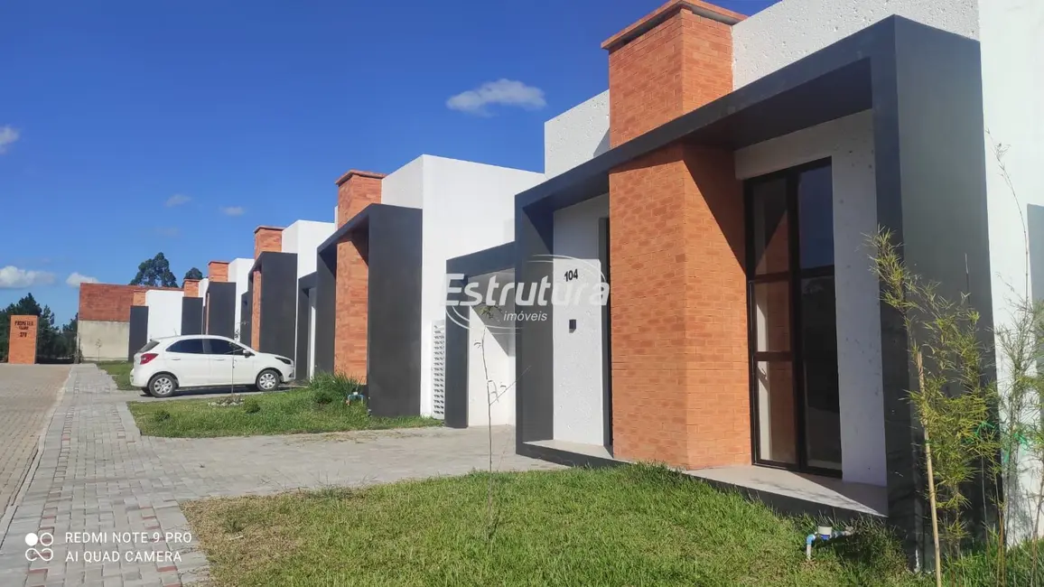 Foto 1 de Casa com 3 quartos à venda, 117m2 em Diácono João Luiz Pozzobon, Santa Maria - RS