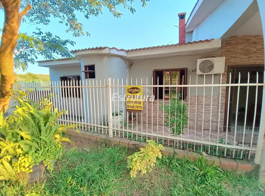 Foto 1 de Casa com 2 quartos à venda, 90m2 em Tancredo Neves, Santa Maria - RS