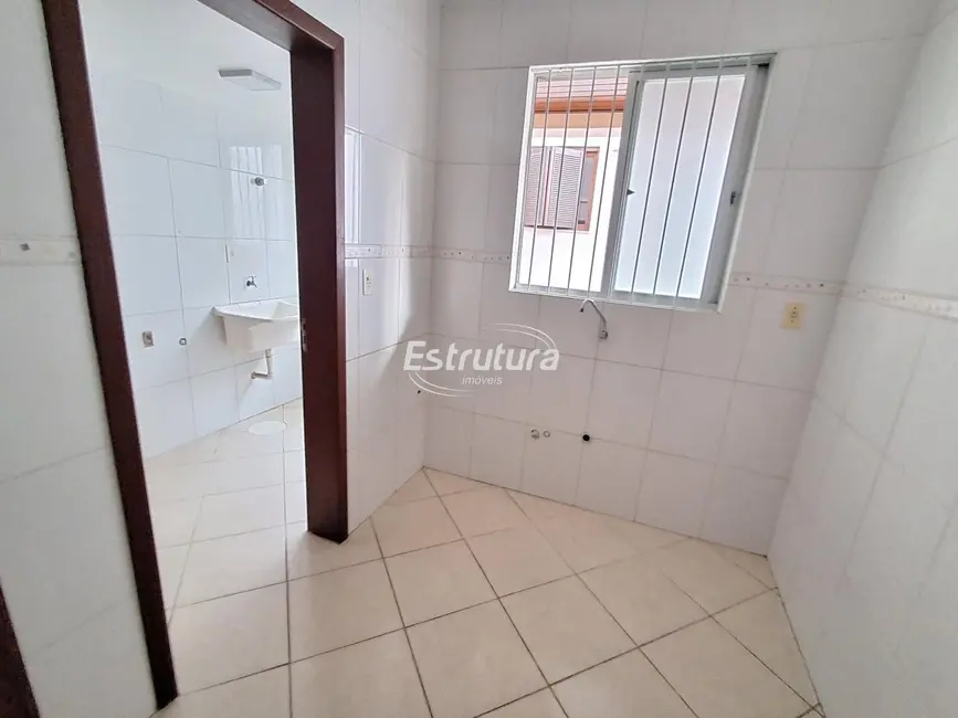 Foto 4 de Apartamento com 1 quarto para alugar, 44m2 em Nossa Senhora de Lourdes, Santa Maria - RS
