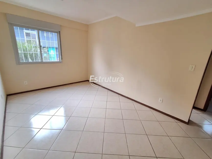 Foto 1 de Apartamento com 1 quarto para alugar, 44m2 em Nossa Senhora de Lourdes, Santa Maria - RS