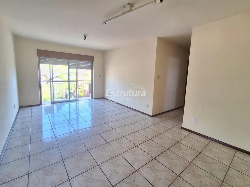 Foto 2 de Apartamento com 3 quartos à venda, 108m2 em Nossa Senhora do Rosário, Santa Maria - RS
