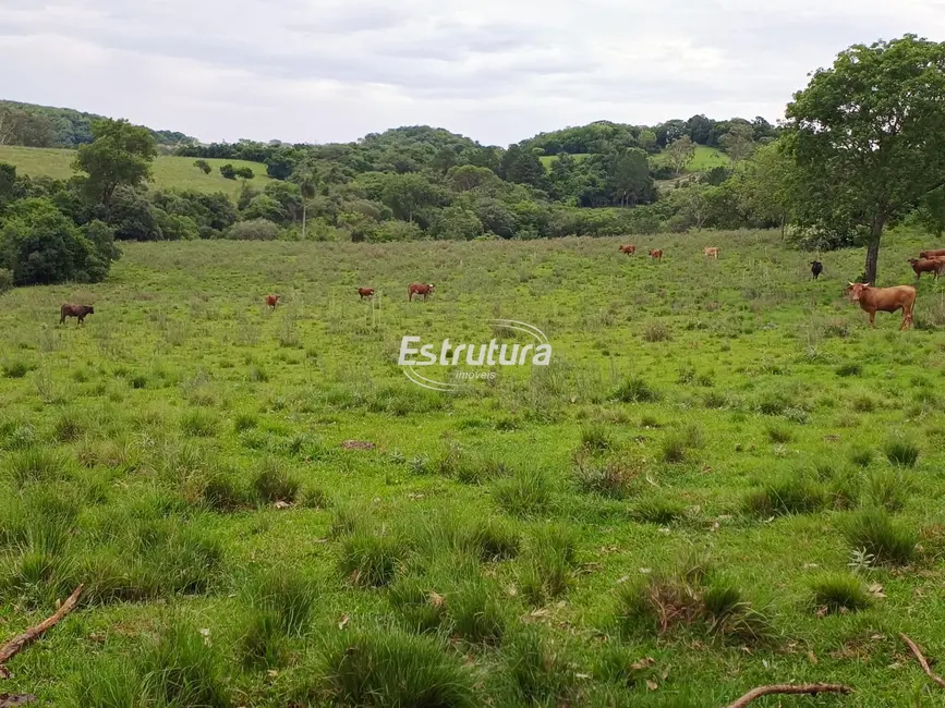 Foto 1 de Terreno / Lote à venda, 9m2 em Santa Maria - RS