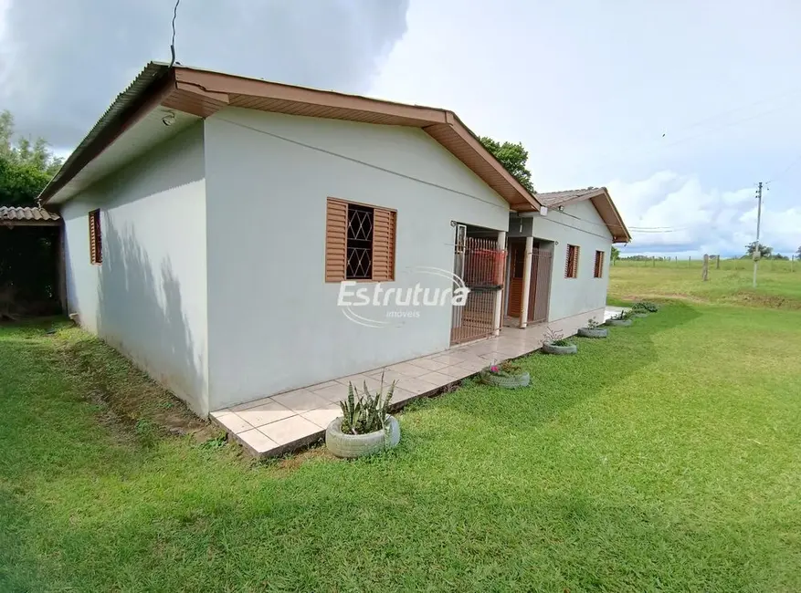 Foto 1 de Chácara com 4 quartos à venda, 150m2 em Santa Maria - RS