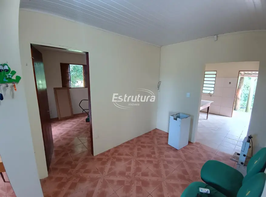 Foto 7 de Chácara com 4 quartos à venda, 150m2 em Santa Maria - RS