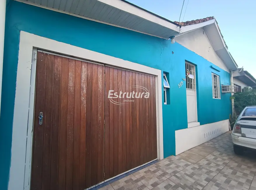 Foto 1 de Casa com 4 quartos à venda, 154m2 em Juscelino Kubitschek, Santa Maria - RS
