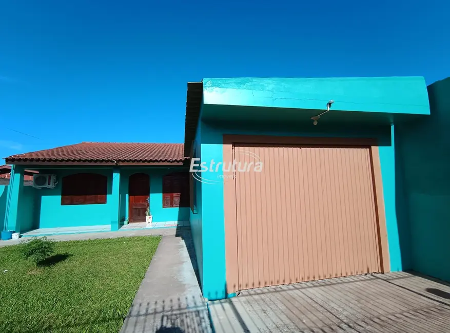 Casa com 3 quartos à venda, 144m2 em Juscelino Kubitschek, Santa Maria - RS - imagem 2 Foto 2 de Casa com 3 quartos à venda, 144m2 em Juscelino Kubitschek, Santa Maria - RS