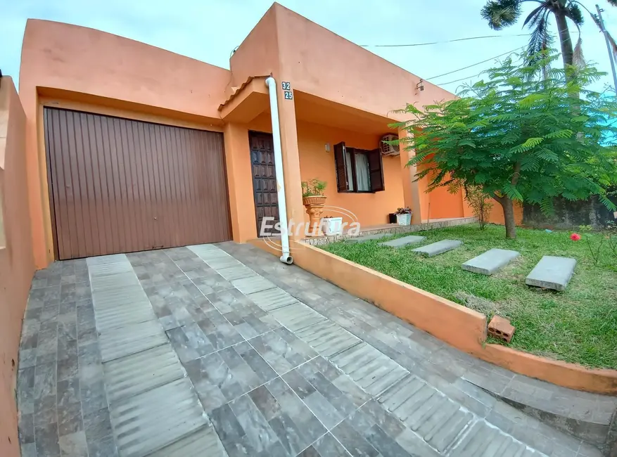 Foto 1 de Casa com 2 quartos à venda, 41m2 em Tancredo Neves, Santa Maria - RS