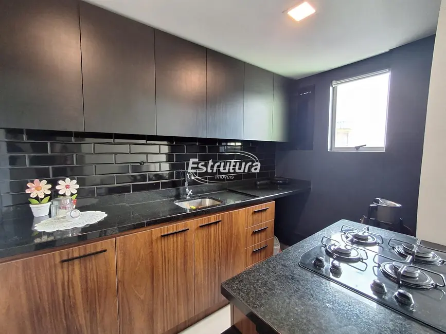 Cobertura com 2 quartos para alugar, 79m2 em Centro, Santa Maria - RS - imagem 9 Foto 9 de Cobertura com 2 quartos para alugar, 79m2 em Centro, Santa Maria - RS