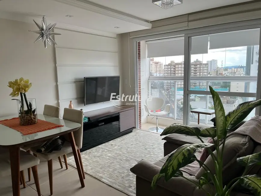 Foto 1 de Apartamento com 2 quartos à venda, 82m2 em Centro, Santa Maria - RS