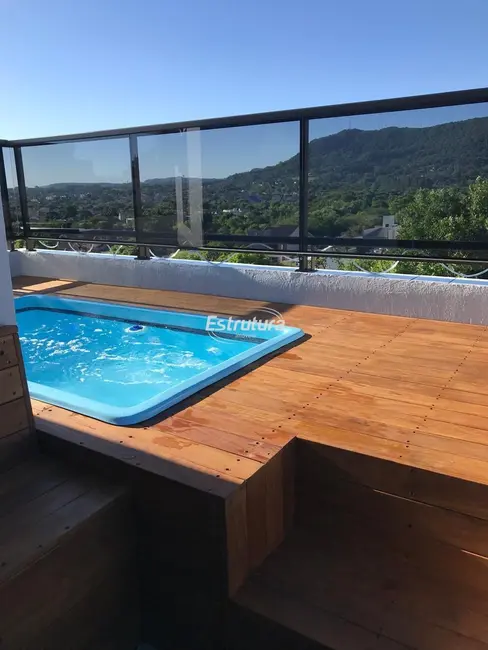 Foto 3 de Cobertura com 4 quartos à venda, 242m2 em Nossa Senhora do Rosário, Santa Maria - RS