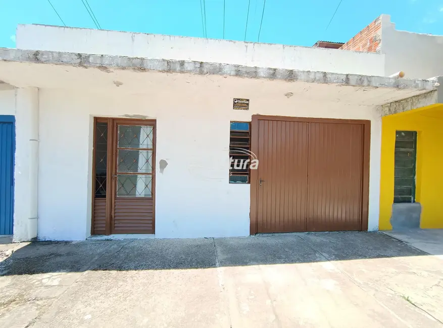 Foto 1 de Apartamento com 3 quartos à venda, 36m2 em Tancredo Neves, Santa Maria - RS