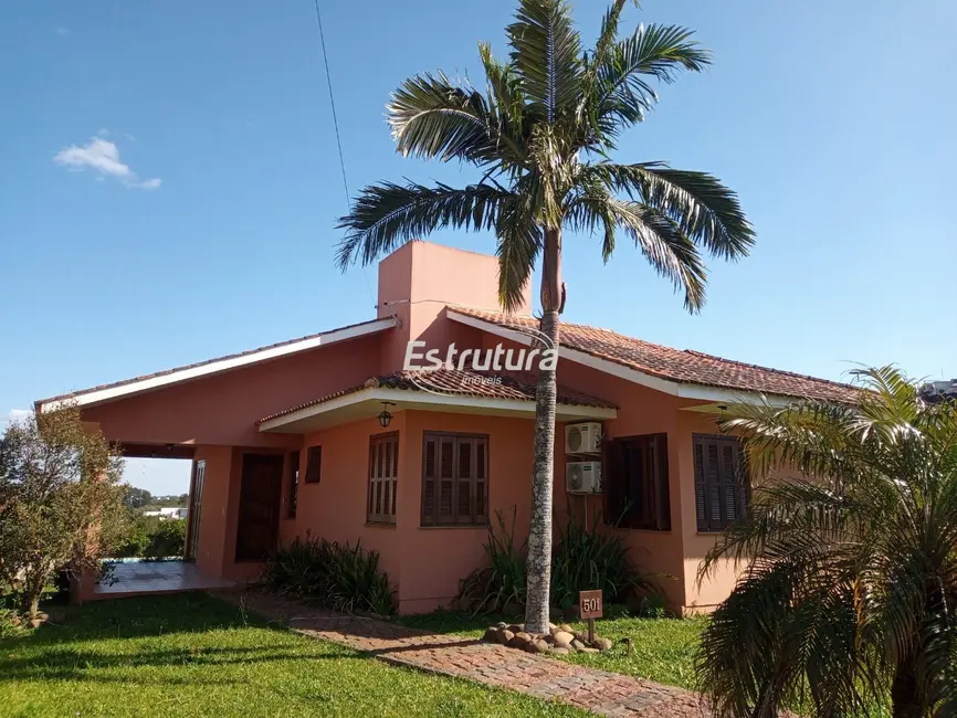 Foto 1 de Casa com 4 quartos à venda, 220m2 em São José, Santa Maria - RS