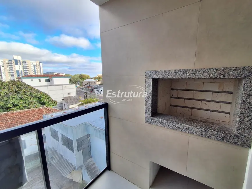 Foto 6 de Apartamento com 2 quartos à venda, 76m2 em Nossa Senhora das Dores, Santa Maria - RS