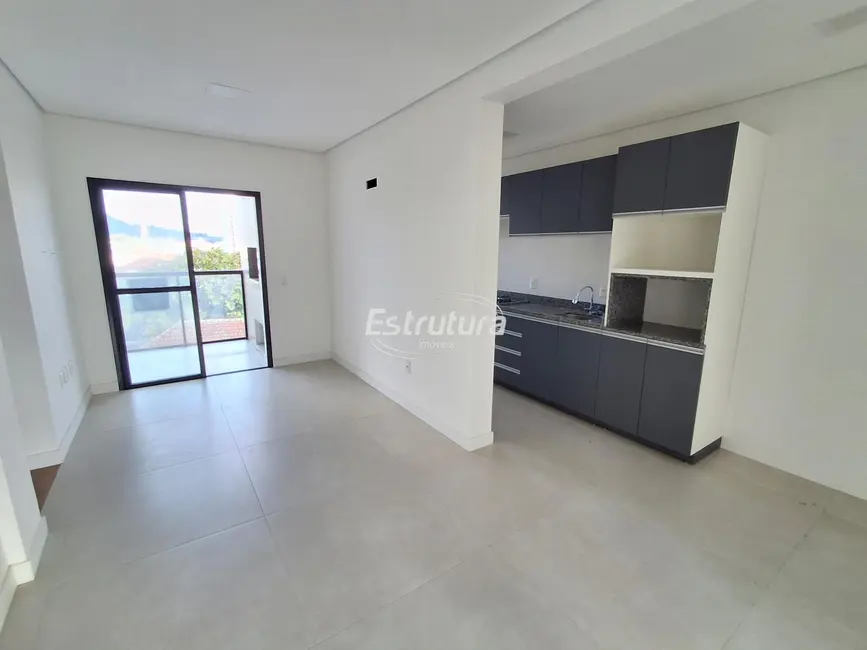 Foto 2 de Apartamento com 2 quartos para alugar, 76m2 em Nossa Senhora das Dores, Santa Maria - RS