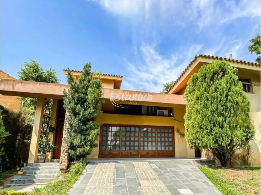 Foto 2 de Casa com 5 quartos à venda, 501m2 em Nossa Senhora de Lourdes, Santa Maria - RS