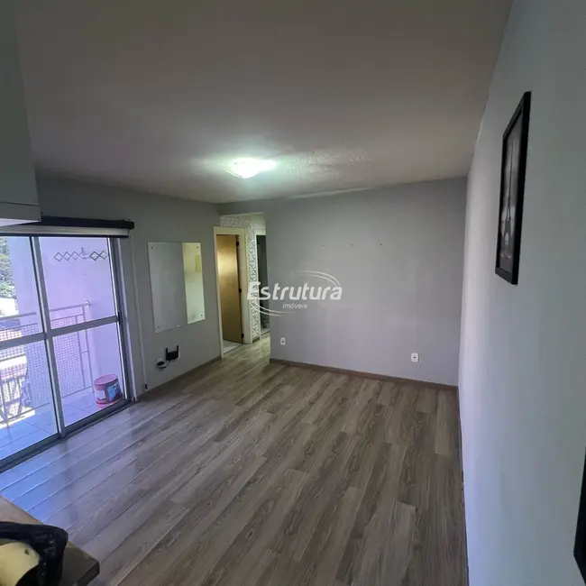 Foto 1 de Apartamento com 3 quartos à venda, 60m2 em Nossa Senhora Medianeira, Santa Maria - RS