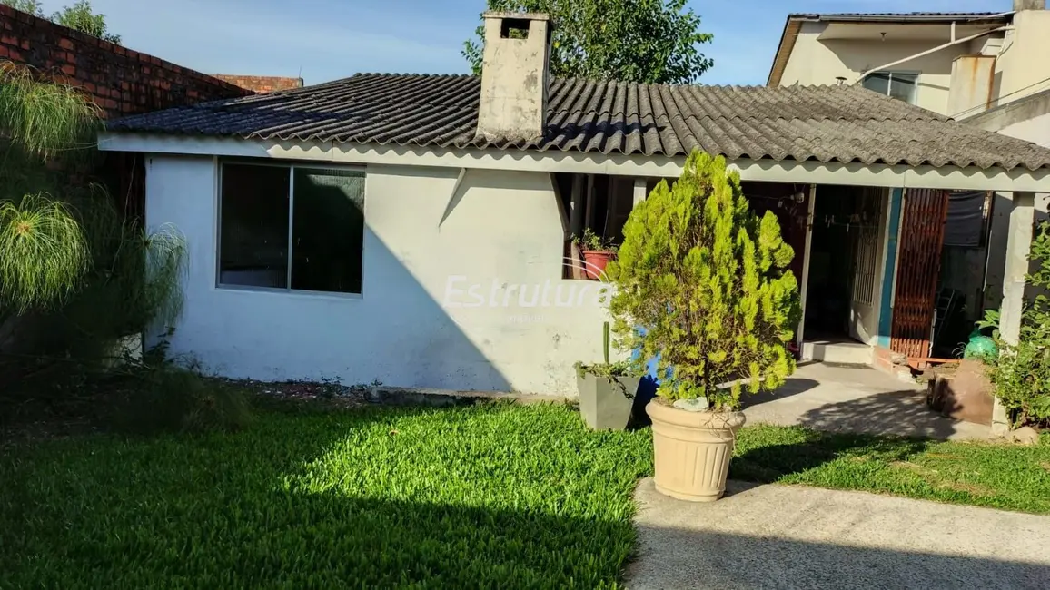 Casa com 2 quartos à venda, 65m2 em Juscelino Kubitschek, Santa Maria - RS - imagem 4 Foto 4 de Casa com 2 quartos à venda, 65m2 em Juscelino Kubitschek, Santa Maria - RS