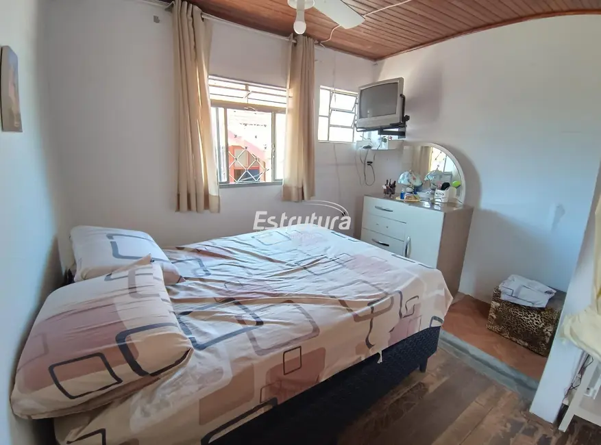 Casa com 2 quartos à venda, 41m2 em Juscelino Kubitschek, Santa Maria - RS - imagem 7 Foto 7 de Casa com 2 quartos à venda, 41m2 em Juscelino Kubitschek, Santa Maria - RS
