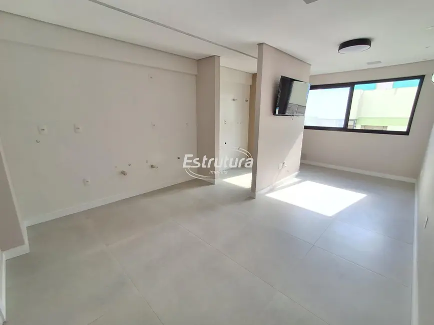 Foto 4 de Apartamento com 2 quartos à venda, 67m2 em Centro, Santa Maria - RS