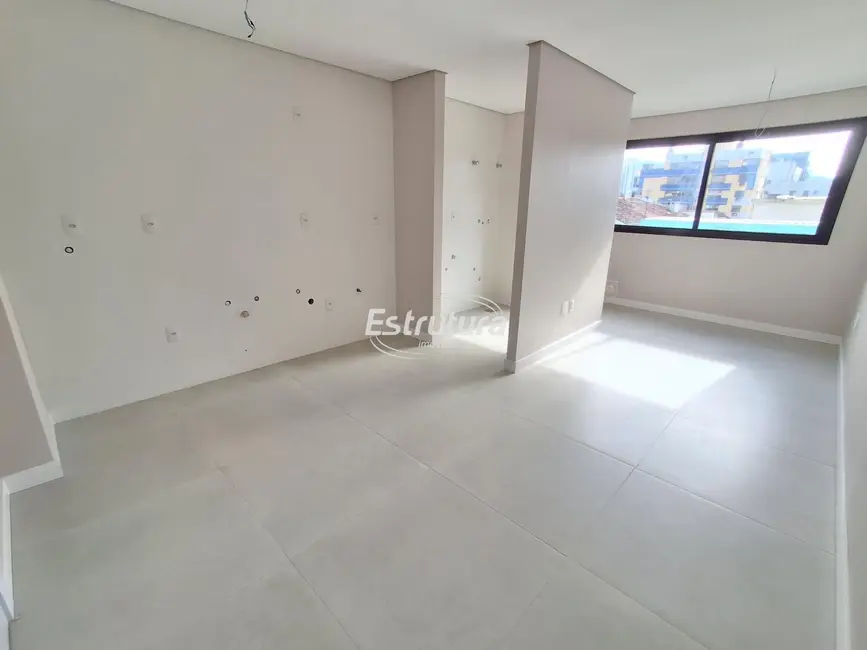 Foto 1 de Apartamento com 2 quartos à venda, 67m2 em Centro, Santa Maria - RS