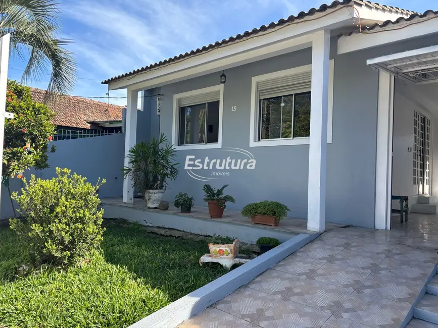 Casa com 3 quartos à venda, 164m2 em Juscelino Kubitschek, Santa Maria - RS - imagem 1 Foto 1 de Casa com 3 quartos à venda, 164m2 em Juscelino Kubitschek, Santa Maria - RS