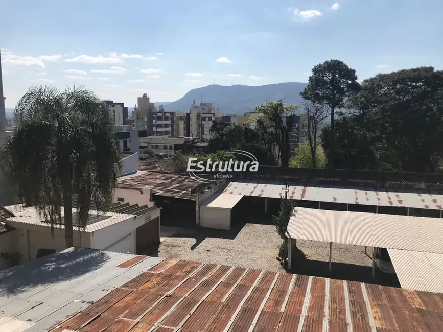 Foto 7 de Apartamento com 3 quartos à venda, 95m2 em Nossa Senhora do Rosário, Santa Maria - RS