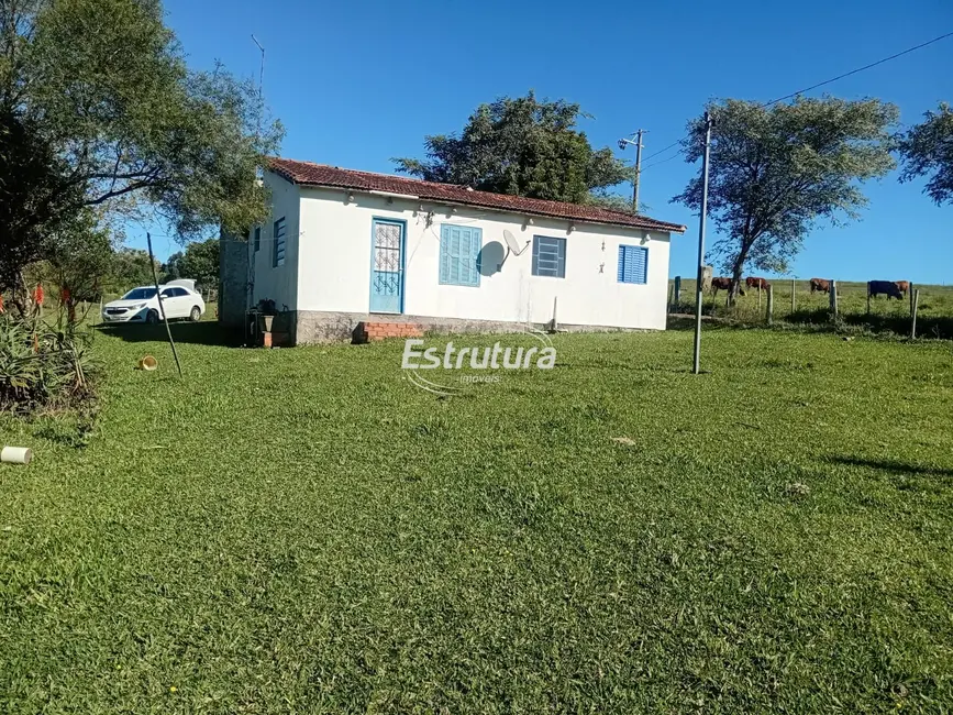 Chácara com 3 quartos à venda, 60m2 em Sao Pedro Do Sul - RS - imagem 2 Foto 2 de Chácara com 3 quartos à venda, 60m2 em Sao Pedro Do Sul - RS