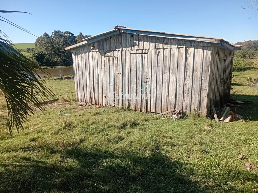 Chácara com 3 quartos à venda, 60m2 em Sao Pedro Do Sul - RS - imagem 6 Foto 6 de Chácara com 3 quartos à venda, 60m2 em Sao Pedro Do Sul - RS