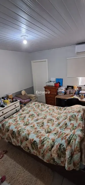 Casa com 2 quartos à venda, 90m2 em Tancredo Neves, Santa Maria - RS - imagem 9 Foto 9 de Casa com 2 quartos à venda, 90m2 em Tancredo Neves, Santa Maria - RS