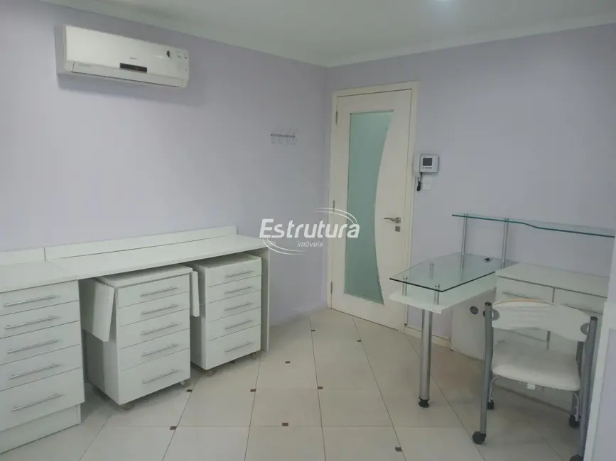 Foto 2 de Sala Comercial com 2 quartos à venda, 44m2 em Centro, Santa Maria - RS