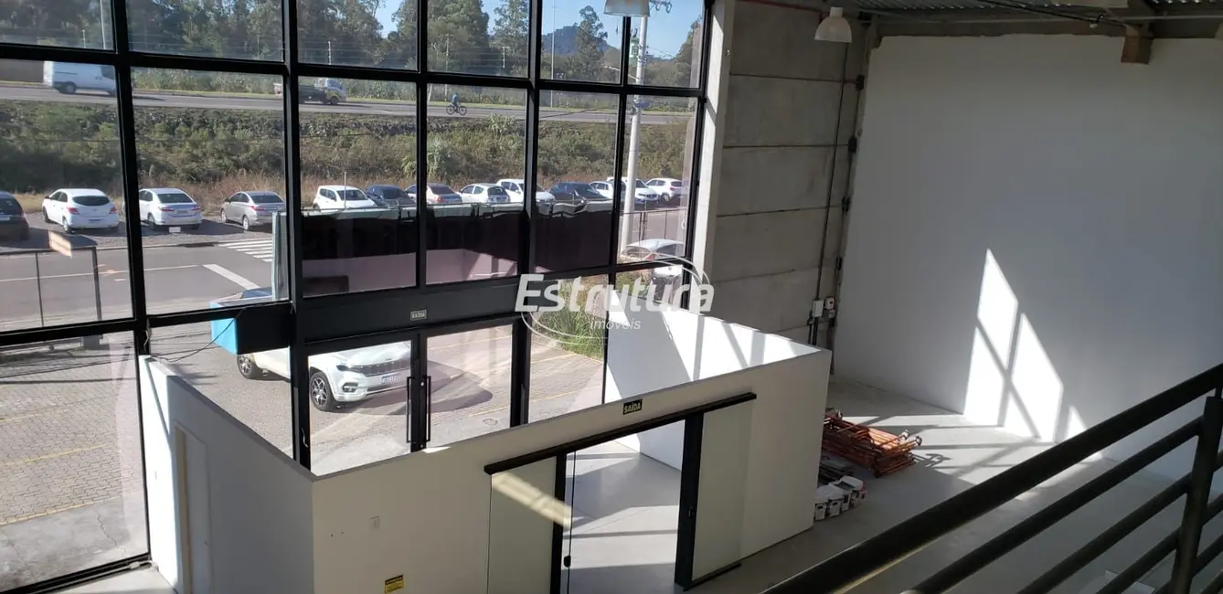 Armazém / Galpão com 6 quartos para alugar, 1000m2 em Urlândia, Santa Maria - RS - imagem 8 Foto 8 de Armazém / Galpão com 6 quartos para alugar, 1000m2 em Urlândia, Santa Maria - RS