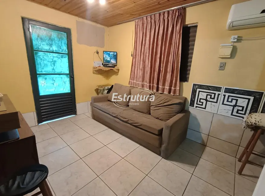 Foto 1 de Casa com 2 quartos à venda, 88m2 em Lorenzi, Santa Maria - RS