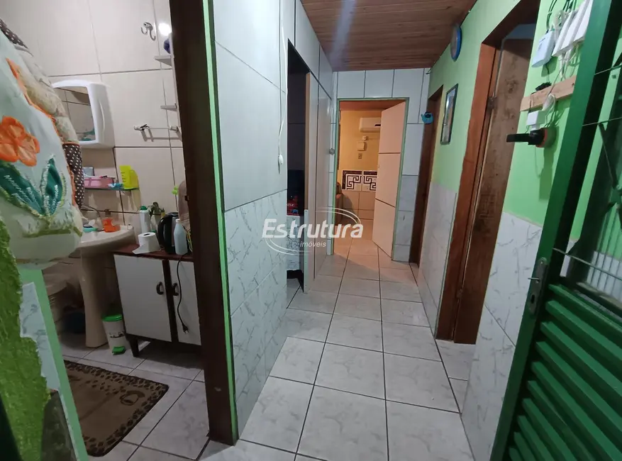 Foto 9 de Casa com 2 quartos à venda, 88m2 em Lorenzi, Santa Maria - RS