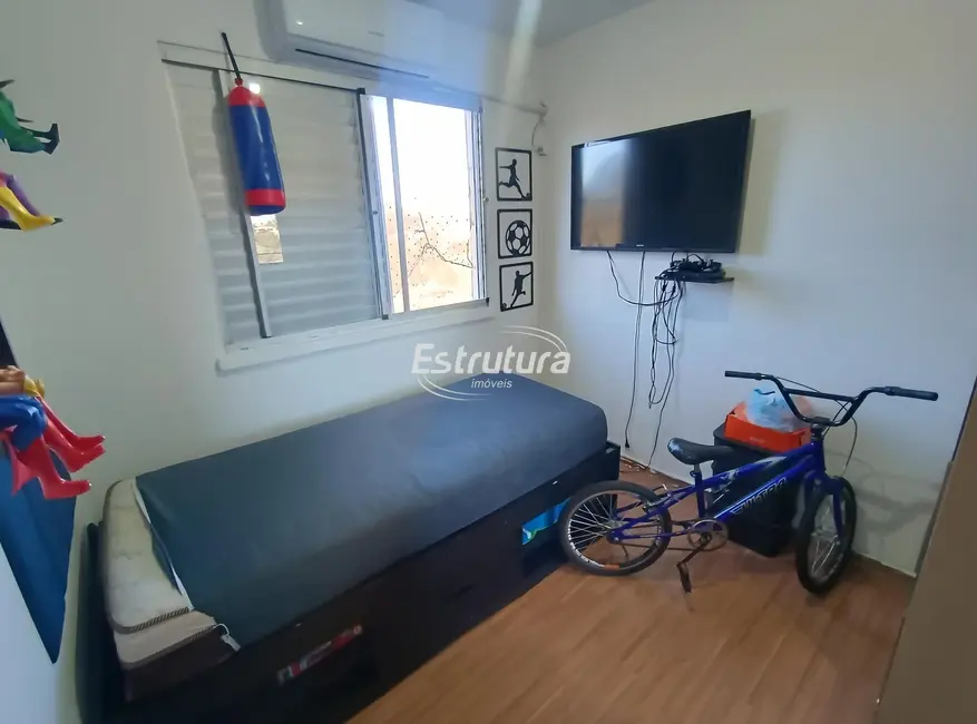 Foto 5 de Apartamento com 2 quartos à venda, 42m2 em Urlândia, Santa Maria - RS