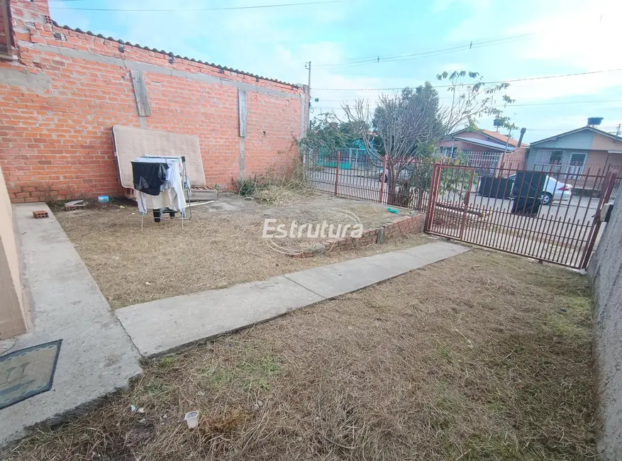 Casa com 2 quartos à venda, 40m2 em Pinheiro Machado, Santa Maria - RS - imagem 6 Foto 6 de Casa com 2 quartos à venda, 40m2 em Pinheiro Machado, Santa Maria - RS