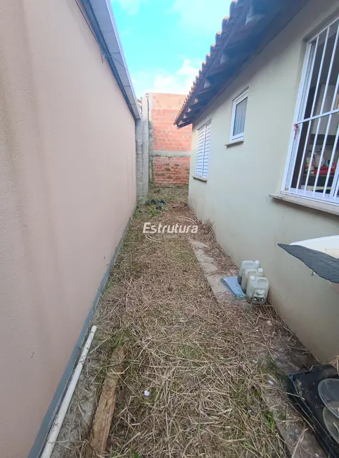 Casa com 2 quartos à venda, 40m2 em Pinheiro Machado, Santa Maria - RS - imagem 8 Foto 8 de Casa com 2 quartos à venda, 40m2 em Pinheiro Machado, Santa Maria - RS