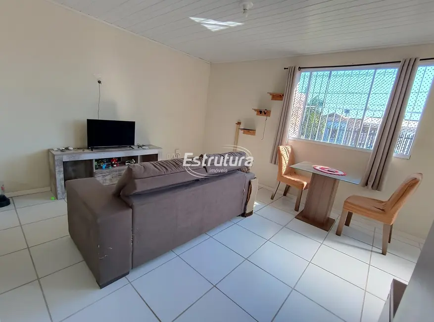 Casa com 2 quartos à venda, 49m2 em Pinheiro Machado, Santa Maria - RS - imagem 2 Foto 2 de Casa com 2 quartos à venda, 49m2 em Pinheiro Machado, Santa Maria - RS