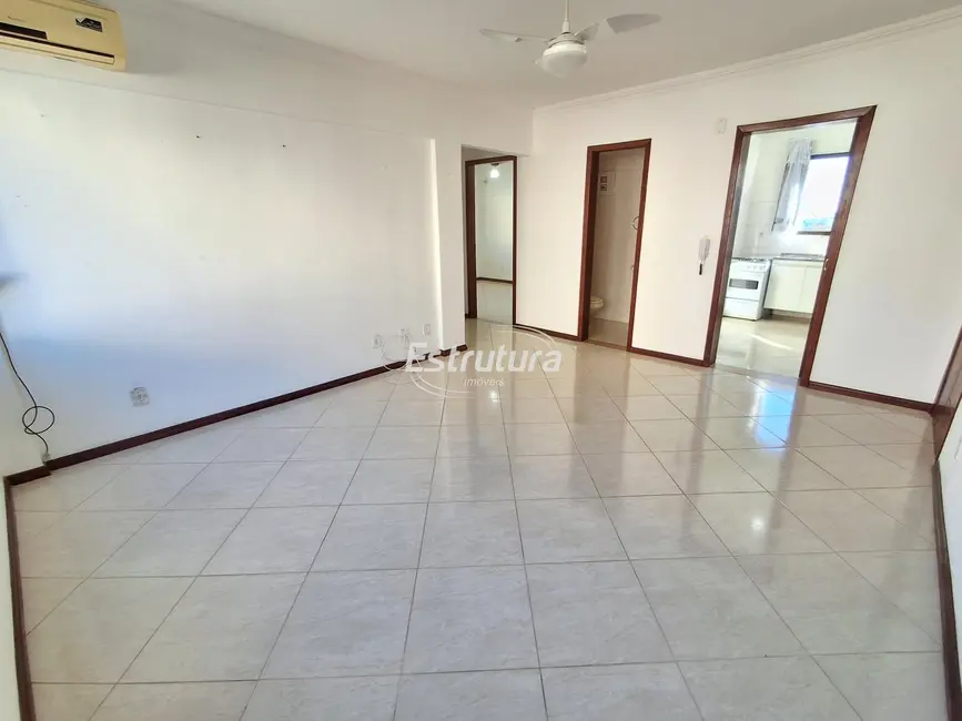 Foto 2 de Apartamento com 2 quartos para alugar, 80m2 em Nossa Senhora do Rosário, Santa Maria - RS