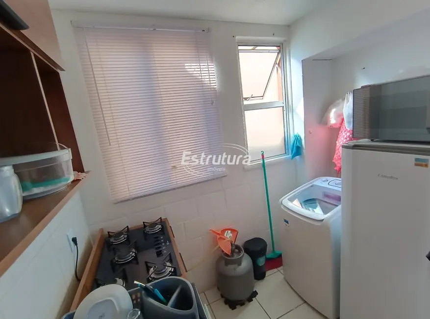 Foto 4 de Apartamento com 2 quartos à venda, 47m2 em Nossa Senhora Medianeira, Santa Maria - RS