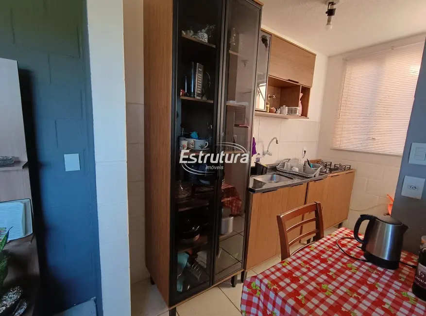 Foto 2 de Apartamento com 2 quartos à venda, 47m2 em Nossa Senhora Medianeira, Santa Maria - RS