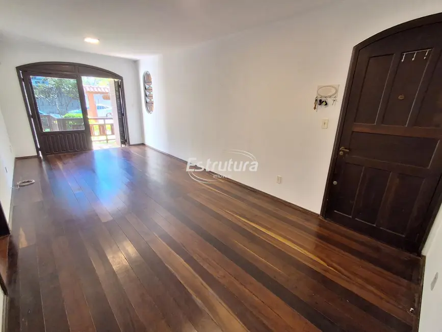 Foto 2 de Apartamento com 3 quartos à venda, 123m2 em Nossa Senhora de Lourdes, Santa Maria - RS
