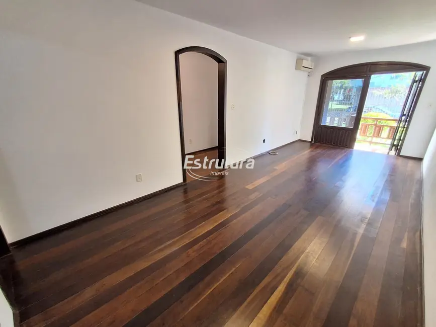 Foto 3 de Apartamento com 3 quartos à venda, 123m2 em Nossa Senhora de Lourdes, Santa Maria - RS
