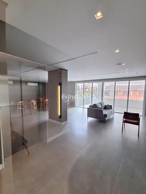 Foto 5 de Apartamento com 3 quartos à venda, 154m2 em Nossa Senhora Medianeira, Santa Maria - RS