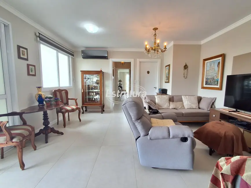 Foto 4 de Apartamento com 2 quartos à venda, 123m2 em Menino Jesus, Santa Maria - RS