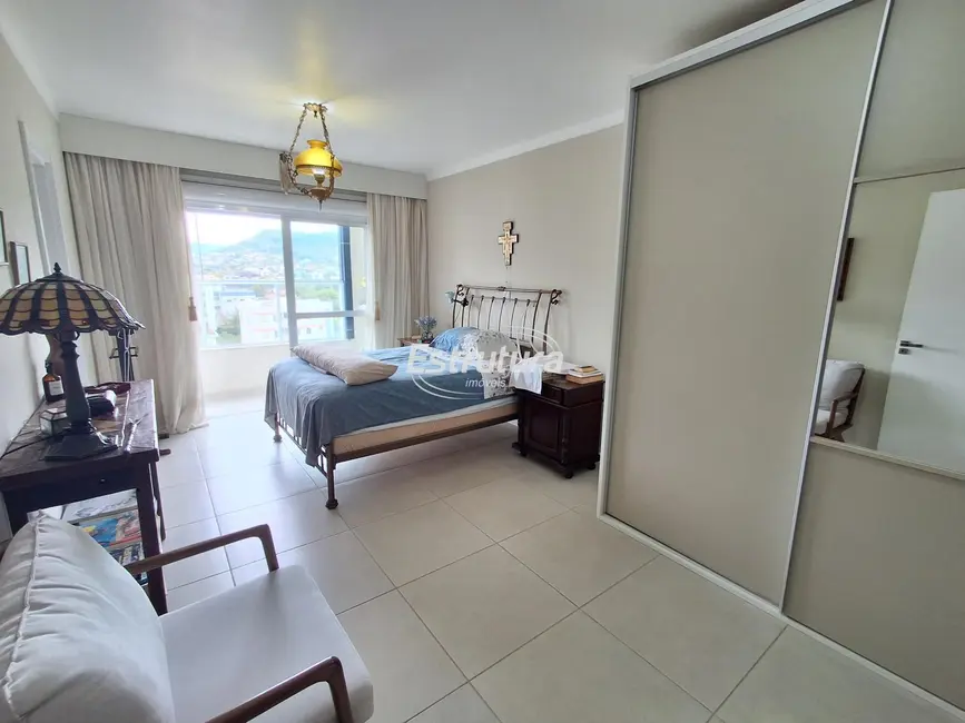 Foto 8 de Apartamento com 2 quartos à venda, 123m2 em Menino Jesus, Santa Maria - RS